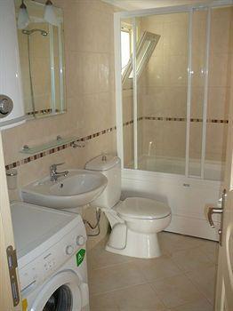 Royal Heights Apartments Bogazici Екстериор снимка